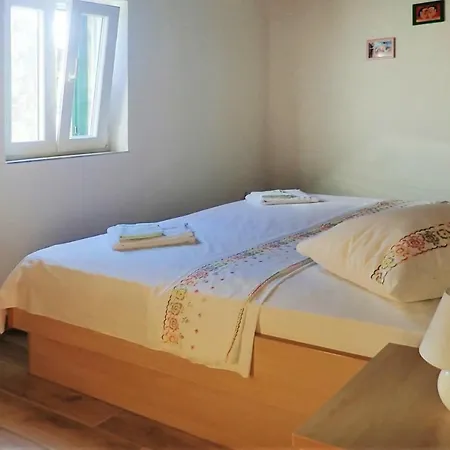 Apartament Holiday Flat Mareta Jusupi/seline - Cdn051016-p *